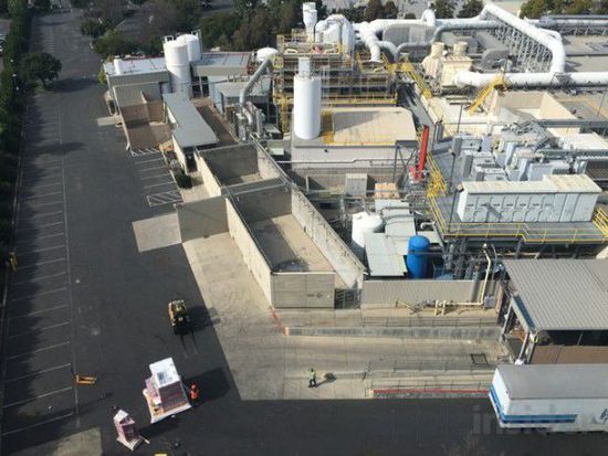 蘋果部署雅典娜"在工廠內(nèi)安裝精密設備